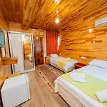 Otel Ikiz *