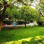 Ikiz Otel Çıralı