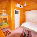 Otel Ikiz *