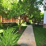 Otel Ikiz *