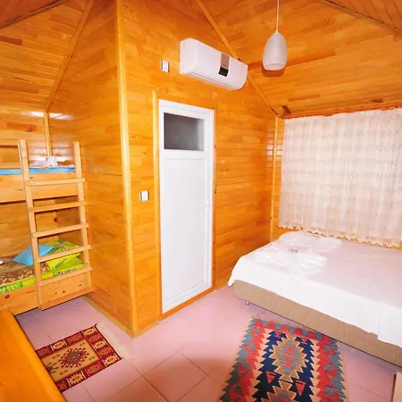 Hotel Ikiz *